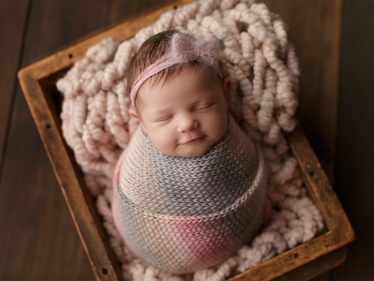 Newborn smile bg.png