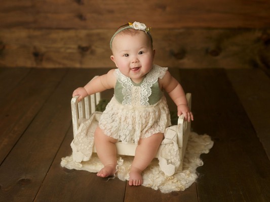  an adorable milestone session sitter session san diego baby photographer.jpg